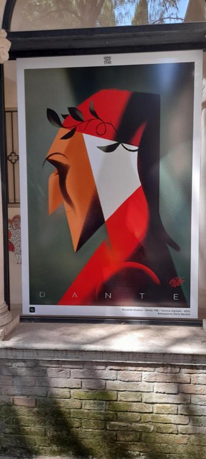 Corte Cavour. Una Mansarda Nel Cuore Della Citta 拉文纳 外观 照片